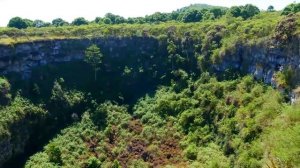 Галапагосы: На краю земли - Часть 1. Выживание - Документальный фильм