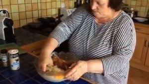 ШЕФ-ПОВАР КАК ПРИГОТОВИТЬ ВКУСНЫЕ,НЕЖНЫЕ, СОЧНЫЕ КОТЛЕТЫ ИДЕАЛЬНЫЙ ФАРШ ШКОЛЬНЫХ КОТЛЕТ (ЧАСТЬ №1)