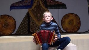 Частушки на саратовской гармошке. Эх, тёща моя...