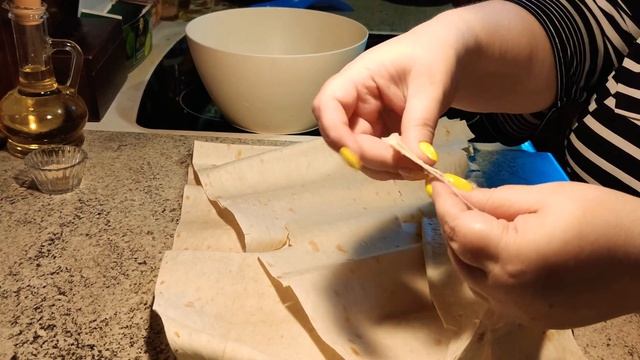 Рваный пирог или ленивый хачапури.Torn cake or lazy khachapuri.