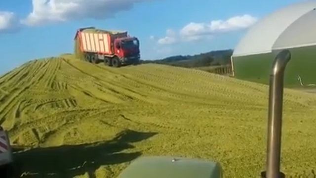 Mercedes Actros 4141 Agrotruck 8x8 смотреть онлайн