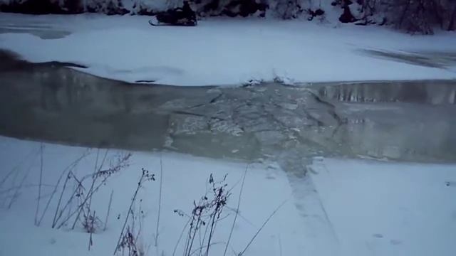 на снегоходе через реку смотреть онлайн