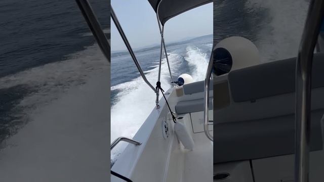 Atlantis Marine Open 670 - Yamaha 200 HP 3