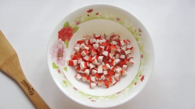 Салат Хризантема с крабовыми палочками