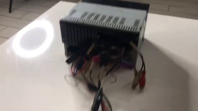 Автомагнитола Philips CED1900/51 смотреть онлайн