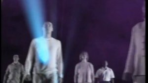 Заставка КХСМ (Великобритания, 2001-2004)