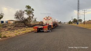 Truck Driver reverse 2 trailers + a dolly for a BAA Quad Road Train