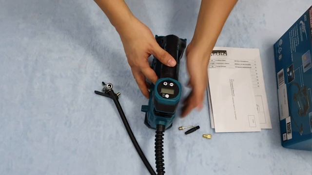 WHATS IN THE BOX? Makita DMP180Z 18V LXT Cordless Inflator смотреть онлайн