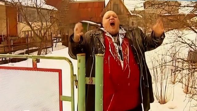 Стас Барецкий упал с лестницы 8К 60fps
