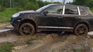 Porsche Cayenne внедорожные способности на дорожной резине