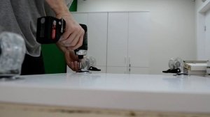 Установка колес на тумбу