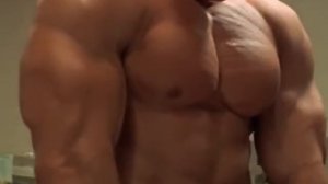 КАЧАЯ ЖЕЛЕЗО!!! Arnold Schwarzenegger