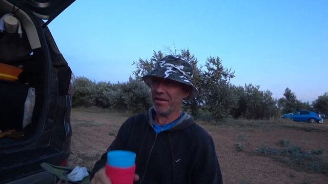 Крым Дикий отдых на берегу моря с палатками Золотое Rest On The Seashore With Tents In Crimea