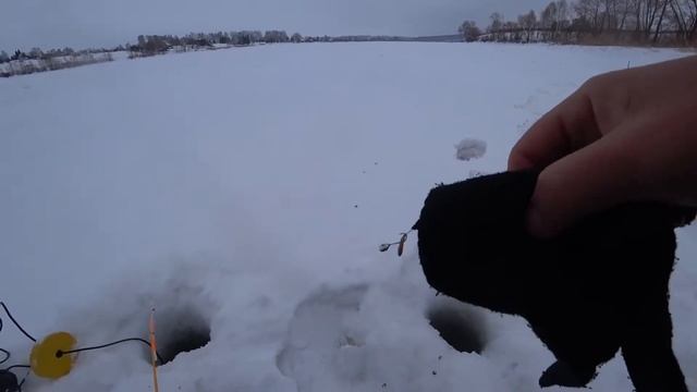 Сорога и окунь на мормыша. Зимняя рыбалка 2022