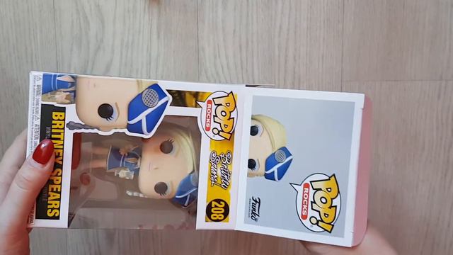 Фигурка Funko POP! Rocks Britney Spears Stewardess смотреть онлайн