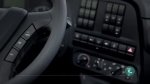 Самосвал IVECO Trakker 2013