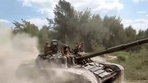 Едем в соседнее село на дискотеку. (такого ви не видили)