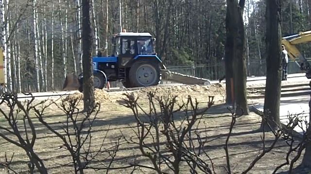 Как пилить асфальт смотреть онлайн