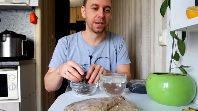 МЕСЯЦ НА 1000 рублей ЗИМОЙ ❄ ДЕНЬ 2, 3, 4 ? Чипсы из куриной кожи / Оператор мусора Серега смотреть онлайн