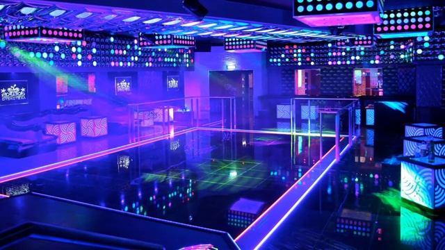 САМЫЙ лучший танц-батл (Громкая музыка) смотреть онлайн