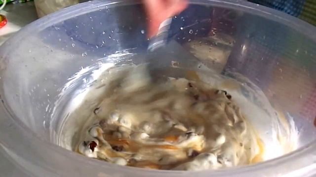 Выпечка очень вкусного "Королевского" торта. смотреть онлайн