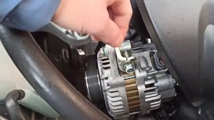 Mitsubishi ASX 2020 1.6 MT шум/гул под капотом