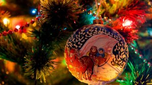 Запах праздника от новогодней ели*