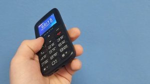 Телефон Maxvi B100ds