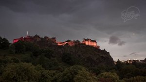 Не хочу ездить с мужем к его родителям. Там он превращается в человека, за которого я бы не вышла