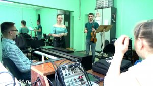 Эстрадное пение. Полина и Государственная программа в работе.  Повторяем, редактируем, рекомендуем.