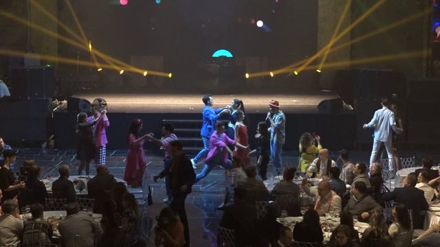 Мюзикл Тайпит смотреть онлайн