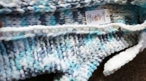 Свитерок детский из ализе пуффи файн