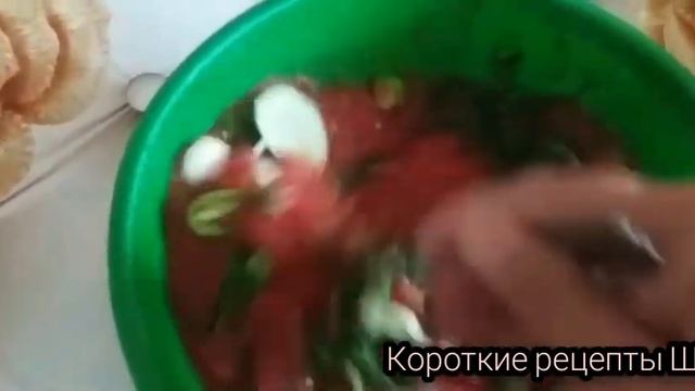 Как приготовить салат с помидорами на зиму