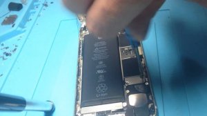 Как разобрать, открыть iPhone 6s  Как снять дисплей на iPhone 6s