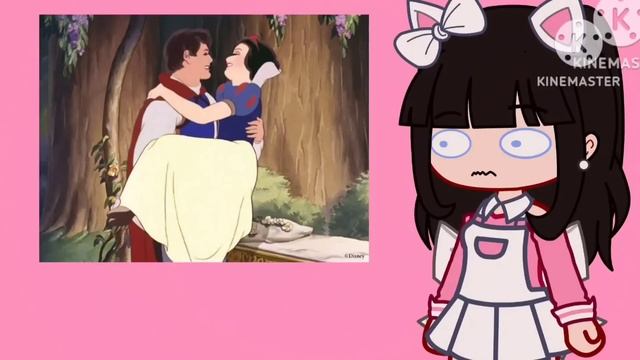 When you find out the AGE DIFFERENCE BETW DISNEY PRINCESSES AND PRINCES....?⁉️ смотреть онлайн