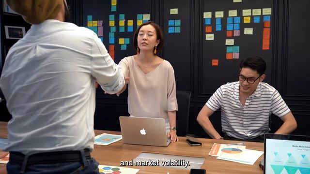 The Real Deal: Trade vs. Invest Breakdown смотреть онлайн