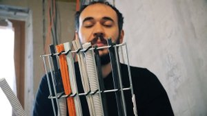 Электрика в лотках | КРАСИВО и СОВРЕМЕННО. Проволочные лотки DKC F5