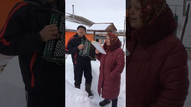 В деревне хорошо петь под гармошку, вышел на улицу и развернись душа Мордовия Кочкурово