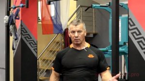 Александр Яшанькин о выпадах с гантелями/штангой