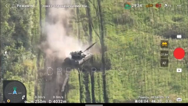 "Ланцет" и танк ВСУ. Купянское направление. Пилот дрона отчаянный парень - дальность 4км