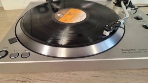 Проигрыватель винила Technics SL -1301. Made in Japan. ТЕСТ.