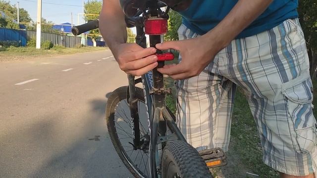 Купил себе Товары для велосипеда с AliExpress от X-Tiger / Вело фонарик и очки X-Tiger / из Китая смотреть онлайн