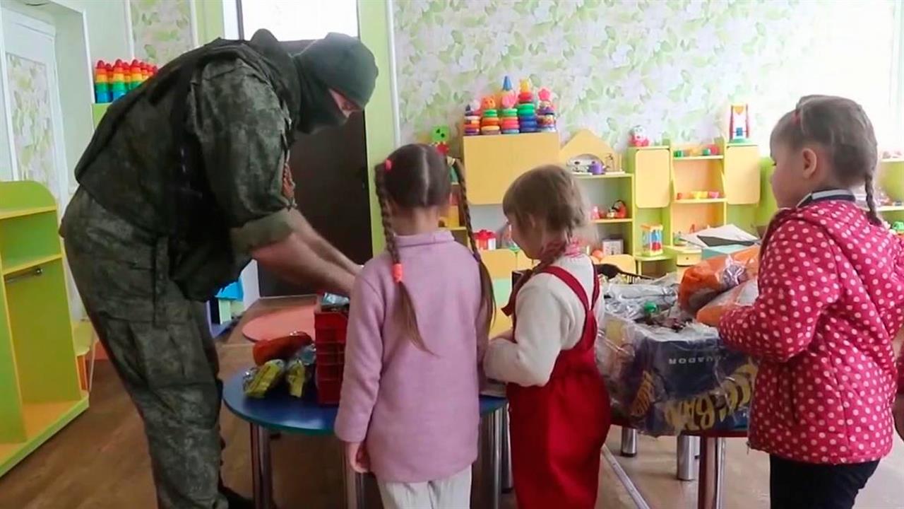 На Украину доставили еще одну партию гуманитарных грузов