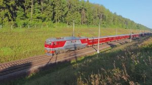Электровоз ЭП2К-185 с поездом №001 "Красная Стрела" Санкт-Петербург-Москва