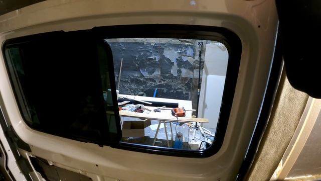 Trasformare un FURGONE in CASA  6 mesi in 10 minuti  Timelapse camperizzazione fai da te