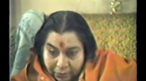 1981 25 12 Рождественская пуджа  Лондон. Ч.1 Рождественские гимны перед пуджей