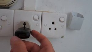 Такие необычные розетки Шри-Ланки.