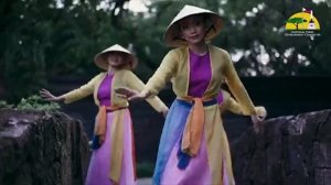 Filipinos Dancing Tiếng Đàn Trên Nương - Vietnam Múa | Traditional Vietnamese Dance | ASEAN Culture