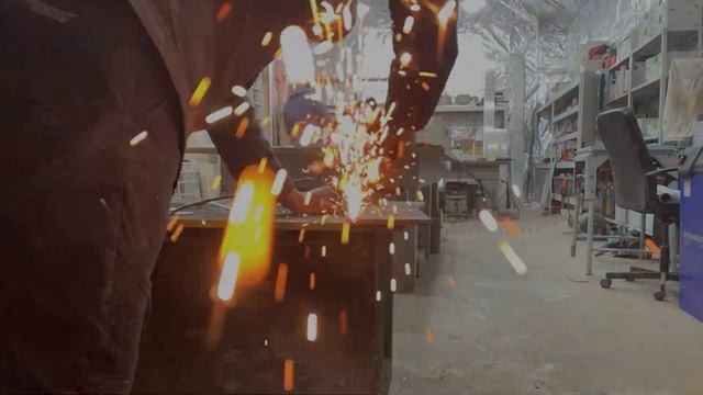 Как работать ночью в мастерской смотреть онлайн