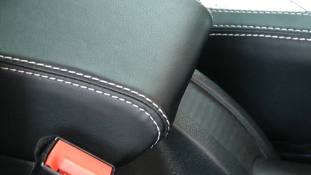 Авточехлы из экокожи для Шкода Йети   Ромб  Установка авточехлов